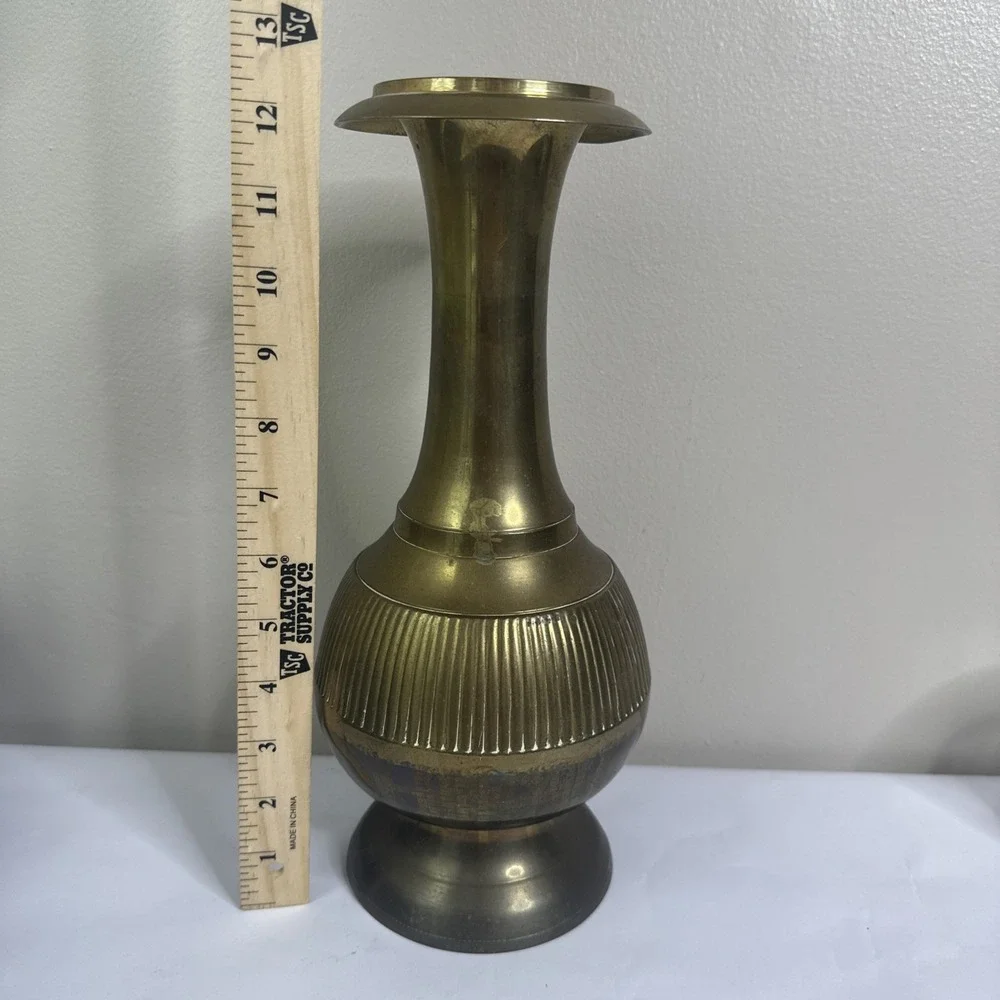 Vintage Brass Vase Made In India 8 Inches Tall Brass Decor Brass Vintage Antique